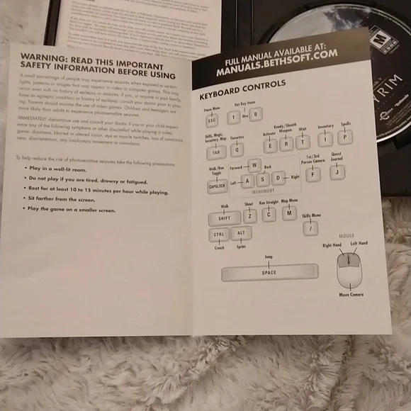 Skyrim Legendary Edition PC game ✨With Inserts: Includes map and sticker✨ - Picture 12 of 13